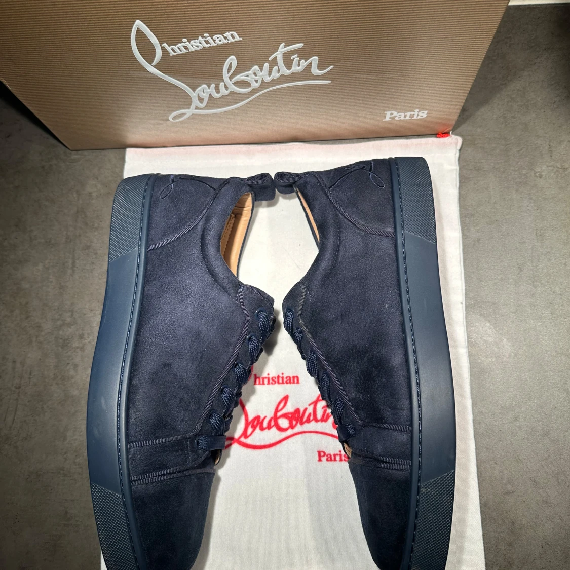 Mörkblå sneakers från Christian Louboutin - 4