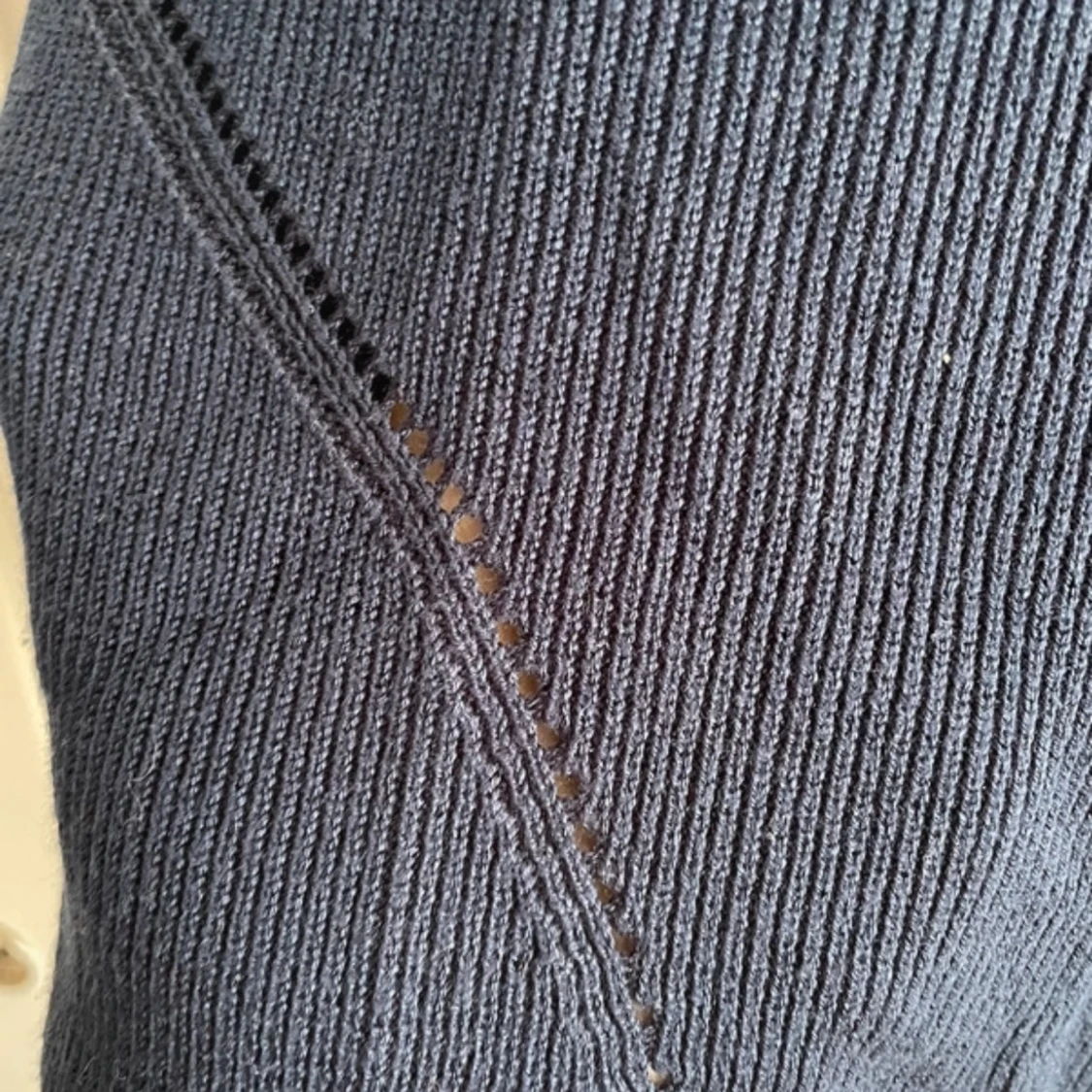 Blå ribbad tröja från H&M - 1