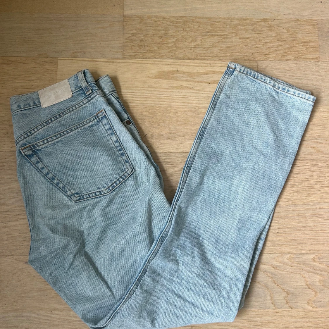 Ljusblå jeans från Weekday