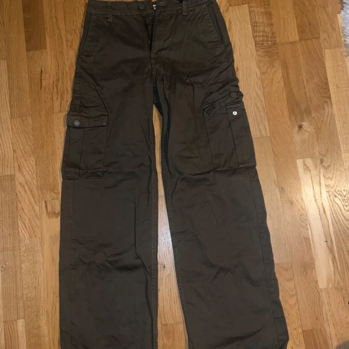 Khaki cargobyxor - 1