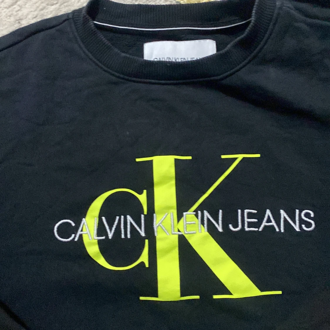 Svart tröja från Calvin Klein Jeans - 3