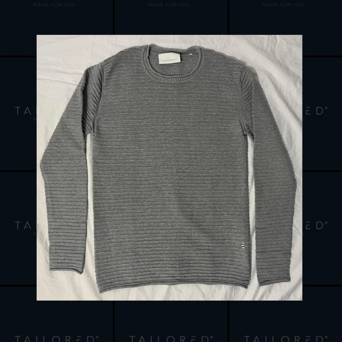 Grå långärmad tröja från Tailored Originals