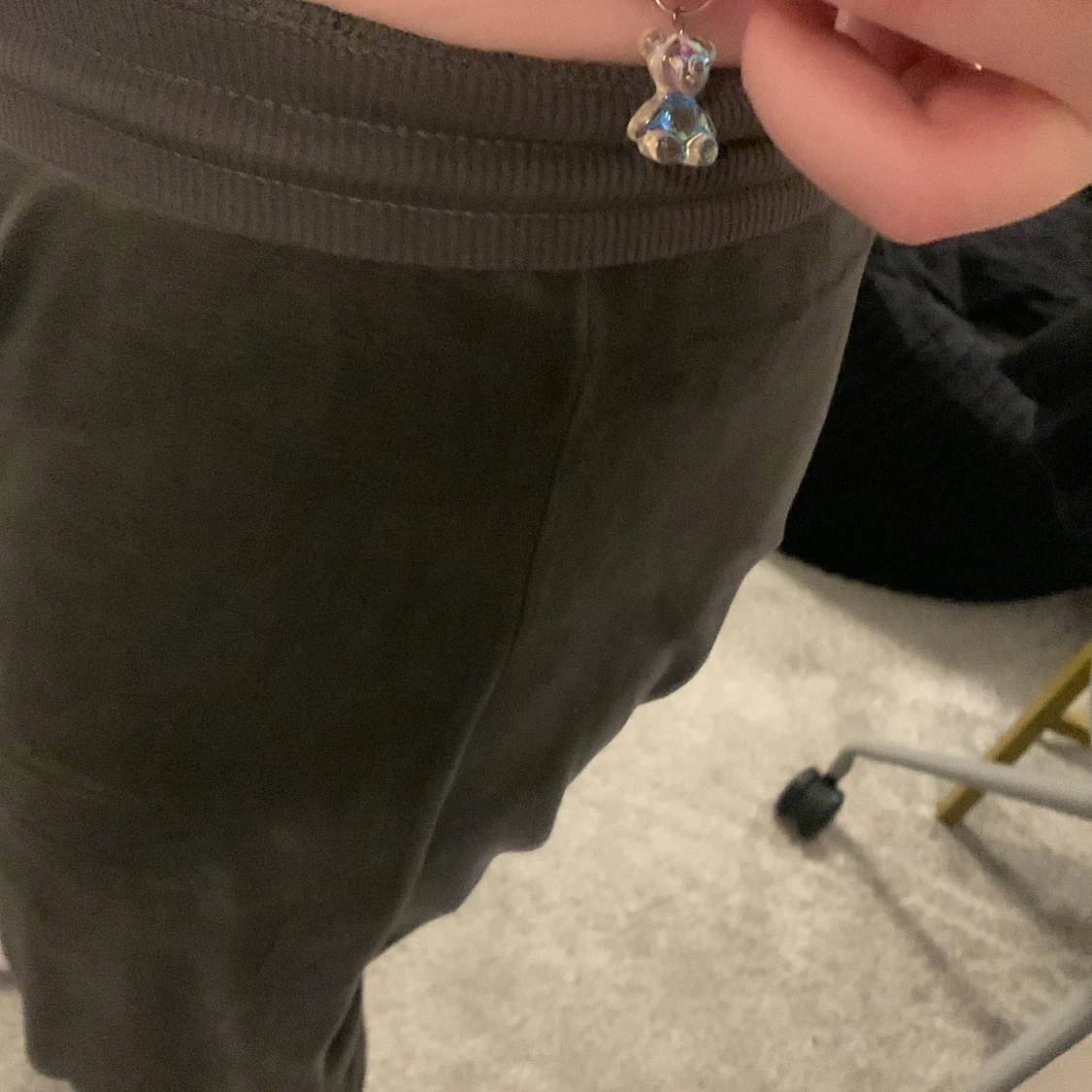 Grå mjukisbyxor från Female Passion - 2