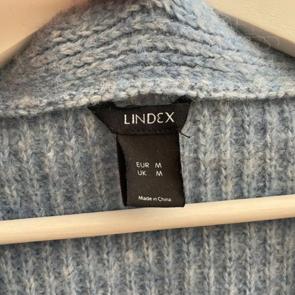 Stickad tröja ifrån Lindex!. Tröjor & Koftor.