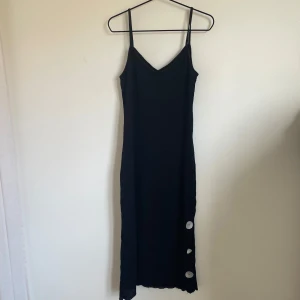 Svart klänning - Stretchig och bekväm. 