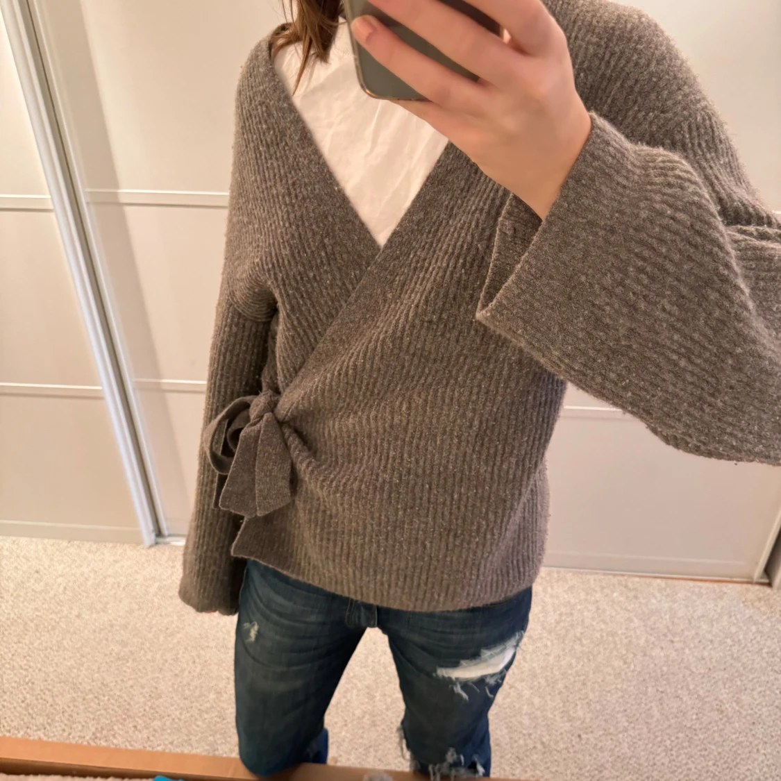 Omlott knyt kofta från &other stories - 92