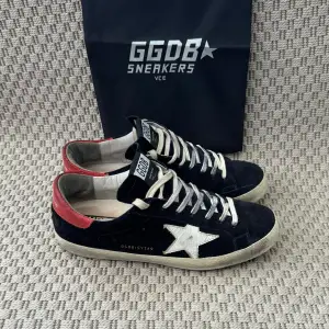 Golden Goose Superstar Sneakers | Grymt skick! | Innersulan: 28cm | Endast skorna ingår | INGA BYTEN 