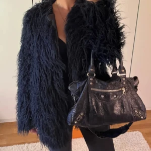 Päls jacka  - Päls jacka grön malene birger 💕💕nypris runt 3000