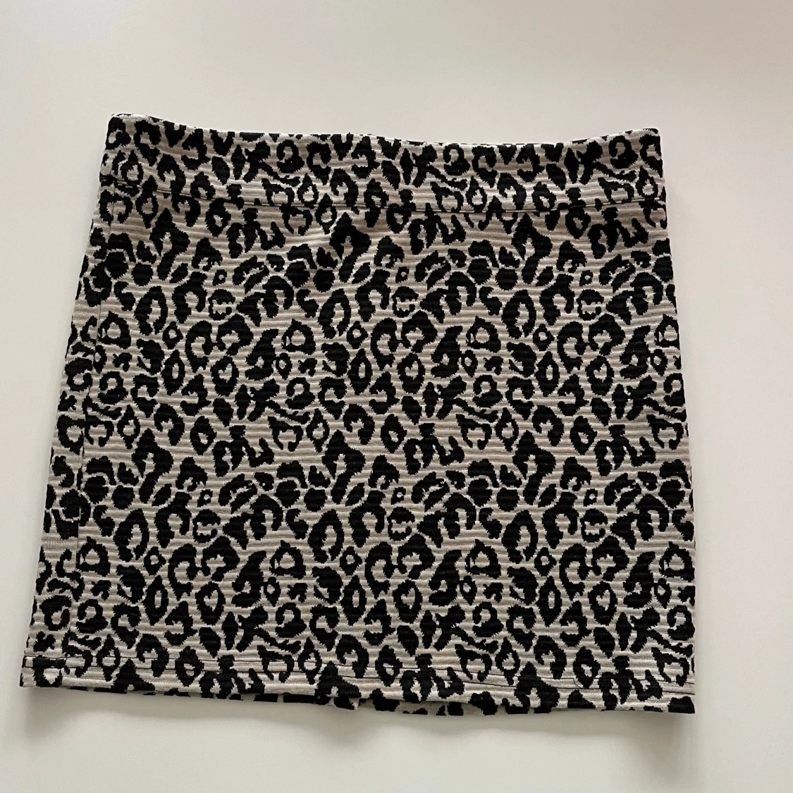 Leopard kjol  - 90