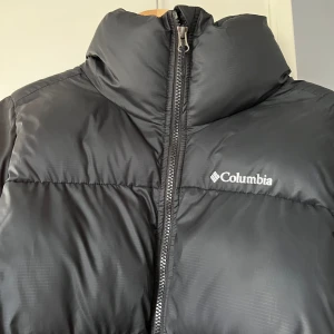 Columbia vinterjacka - Bara använda ett par gånger! Storlek M.