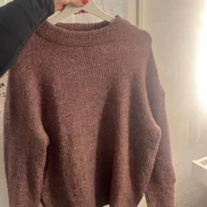 Stickad tröja - Fin stickad 