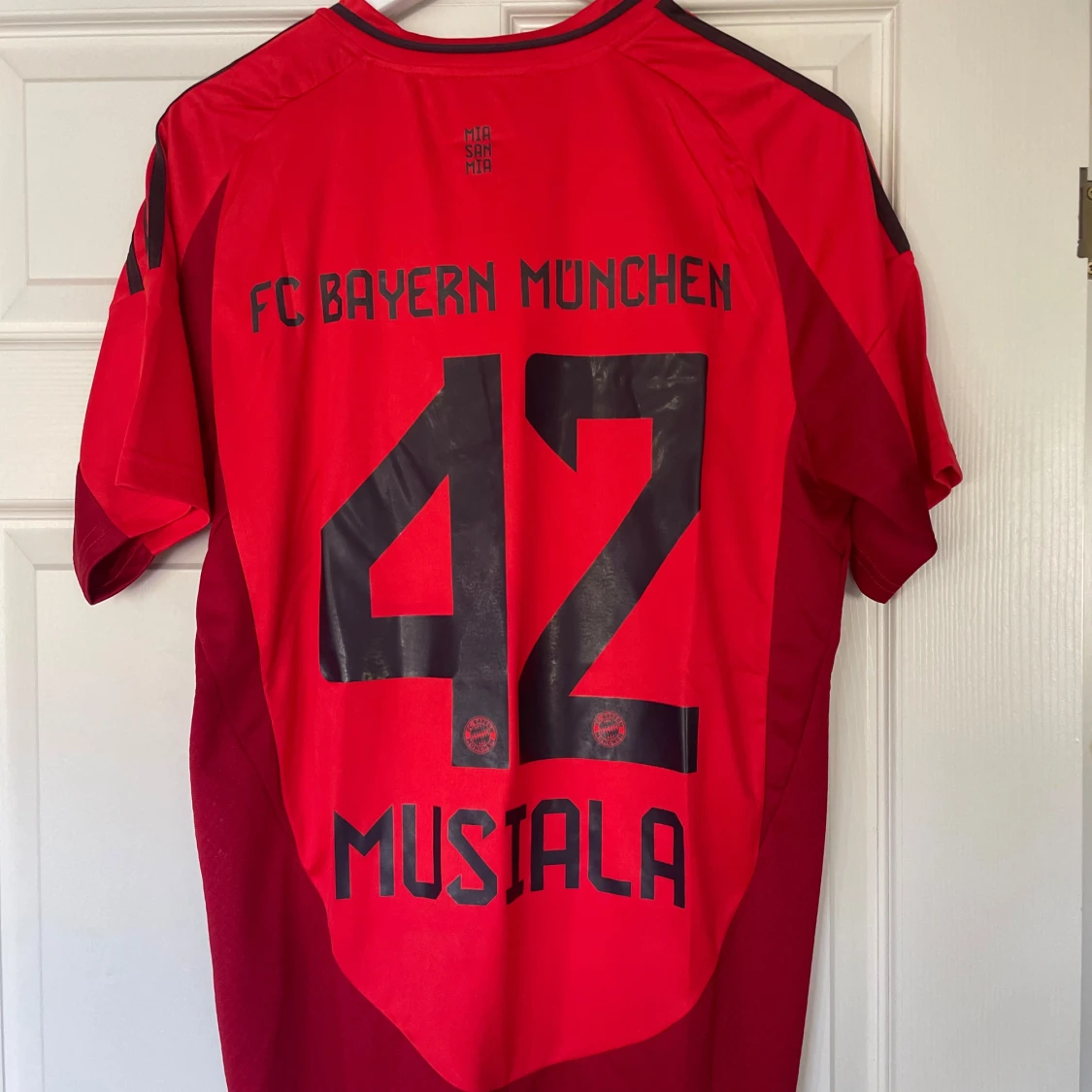 Musiala Bayern fotbollströja 