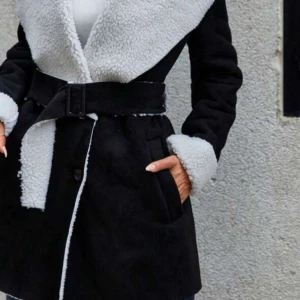 Köpte från shein har inte användt den köpte den för 7 dagar sen från shein  - Den är bra håller varmt och bra kvalitet 