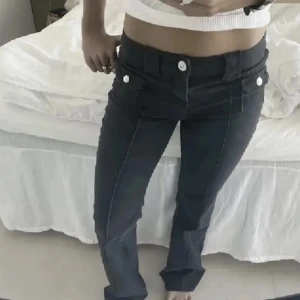 Hm popular low waist jeans - sold out popular hm jeans size 34, like new🤗 If you have problems with buying because of my location, my vinted is ellamaria3, and my shipping is there worldwide💓