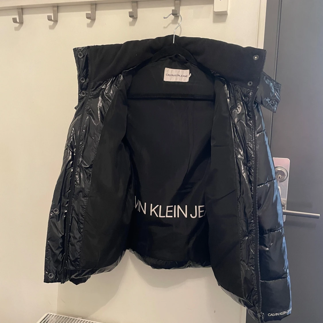 Calvin Klein jacka - 90