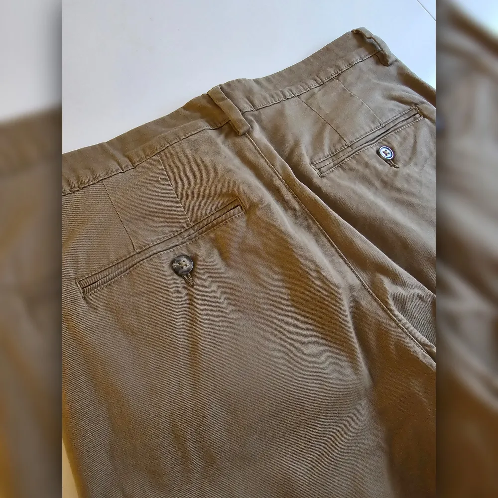 Chinos i färgen ermine från Selected Homme, storlek W29, skick 4/5.. Jeans & Byxor.