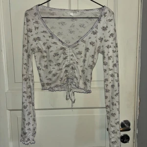 Topp - Bra skick  Aldrig använd 