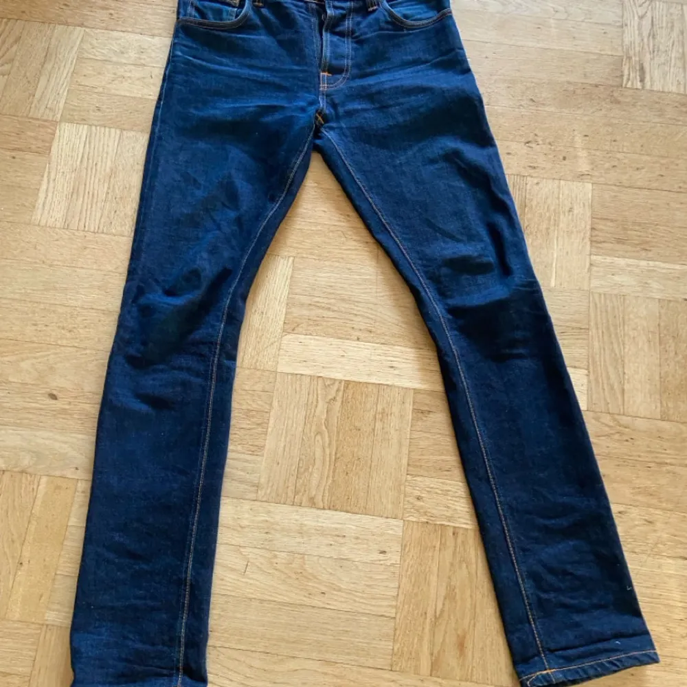 Tja! Just nu säljer vi ett par riktigt fetta Nudie jeans, skick 9/10, storlek W29 L32, kontakta oss vid frågor eller funderingar . Jeans & Byxor.