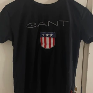 Gant t-shirt - Som ny, inga defekter. Väldigt prisvärd