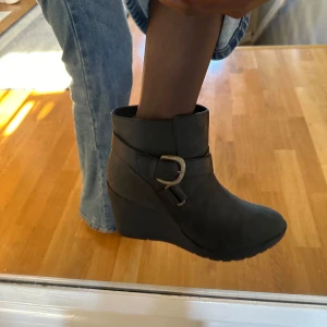 Mini boots - Säljer dessa söta mini boots