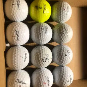 Använda Titleist golfbollar säljs12st