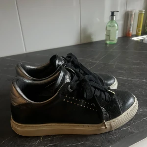 Zadig & Voltaire sneakers - Sneakers från Zadig & Voltaire💖💖
