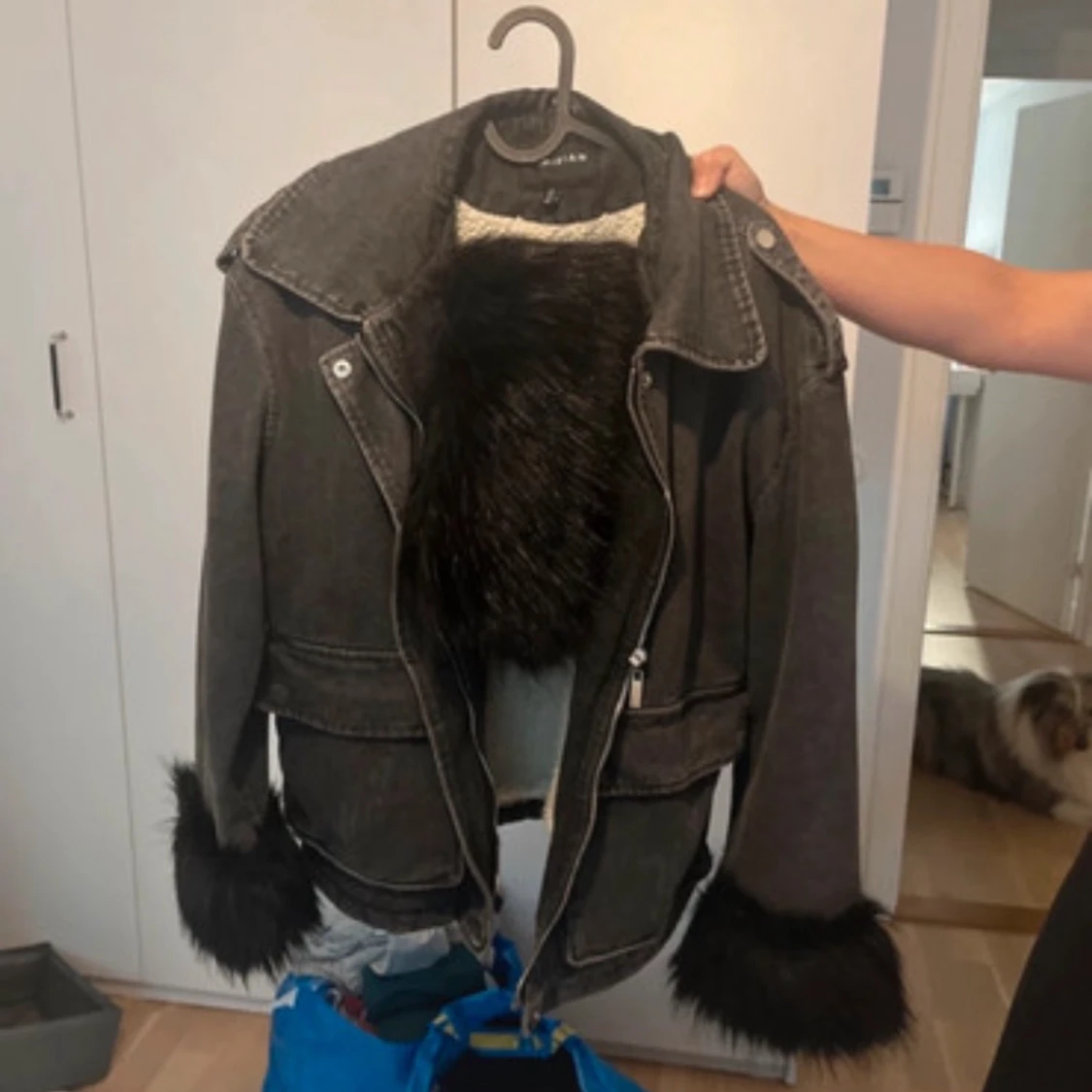 Boohoo jacka med päls - 91