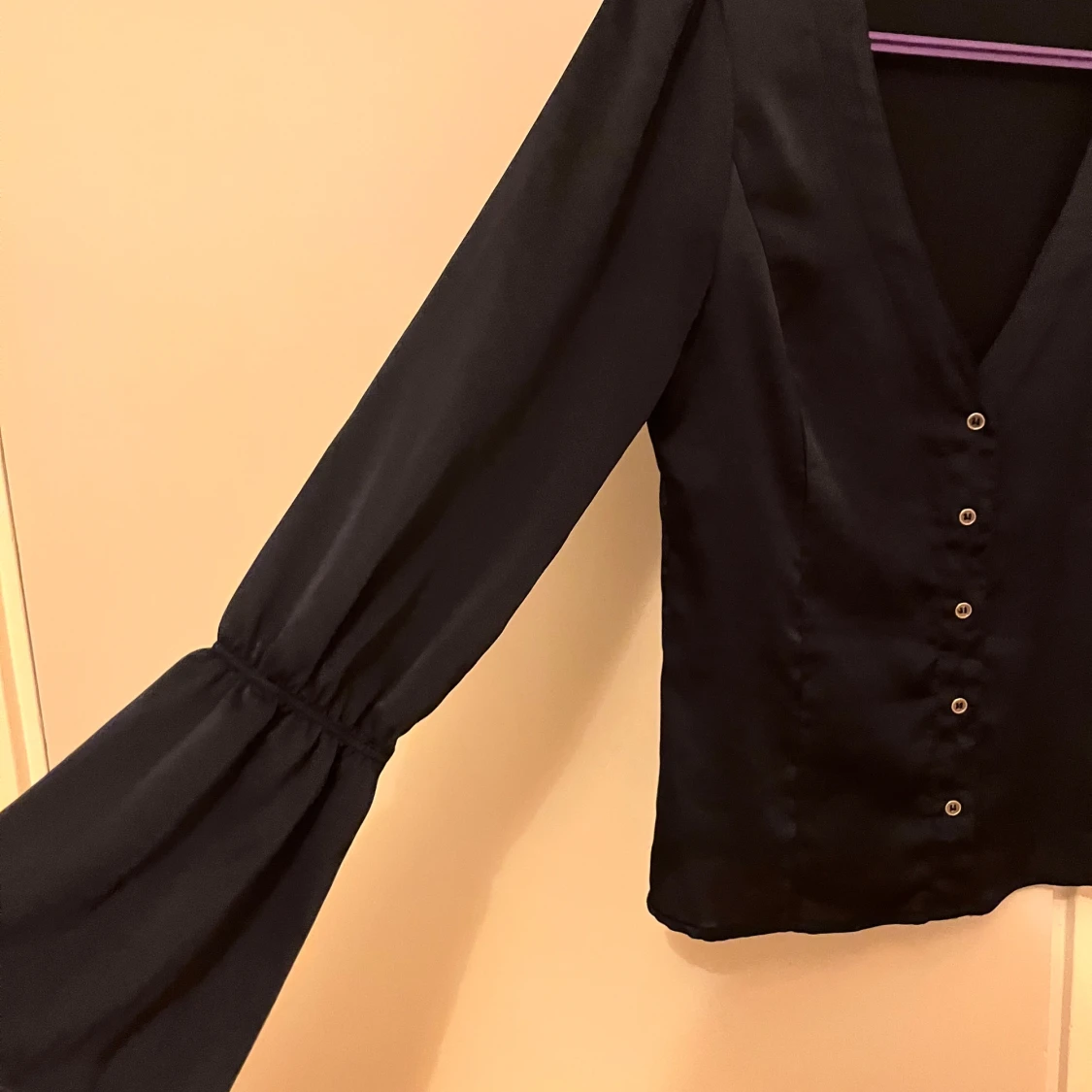 Mörk lilla/blå blus  - 90