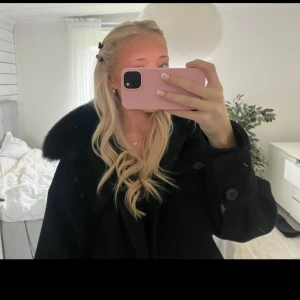 Meotine Jacka - super skick! strl xs/s❣️INTRESSEKOLL, SKICKA PRISFÖRSLAG 