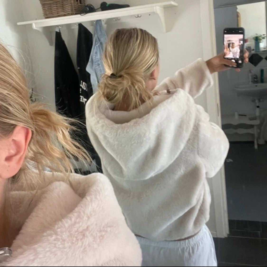 Supermysig fluffig jacka! - 90