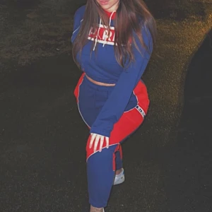 Jordan set PSG - Säljer ett set av Jordan PSG, går ej att få tag på längre. Storlek S