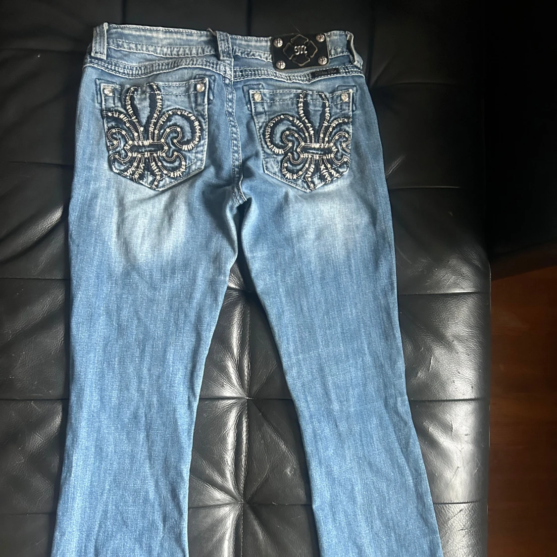 Vintage Low waist Miss Me jeans  - 2