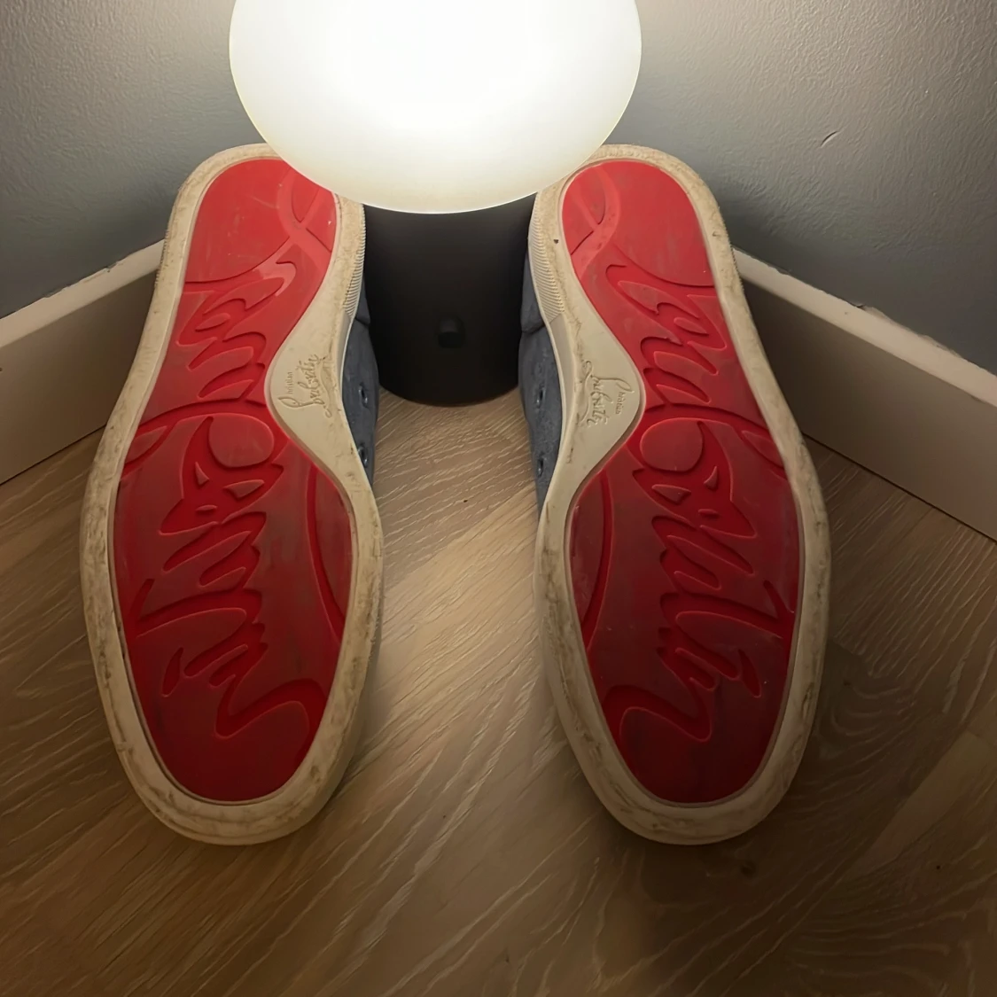 Ljusblå Christian Louboutin I väldigt fint skick - 2