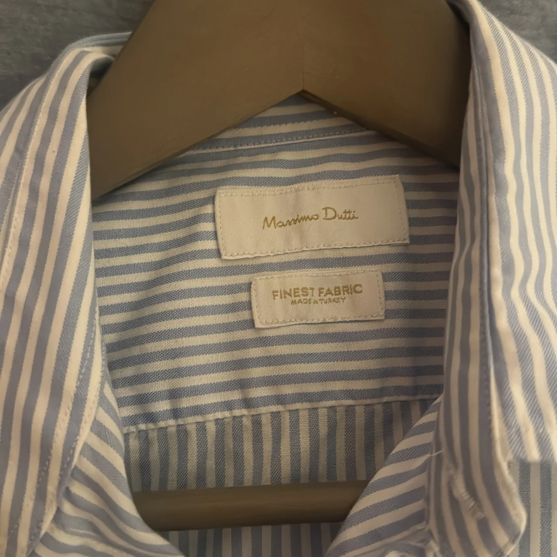 Randig skjorta från Massimo Dutti - 1