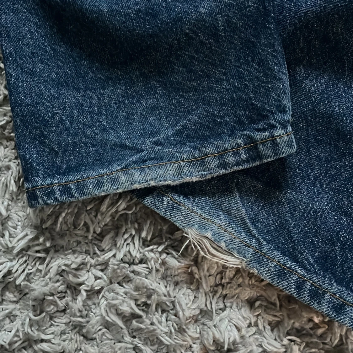 Mörkblå jeans från Karve - 4