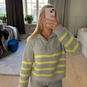 Stickad tröja - Stickad tröja från New Yorker