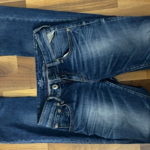 Replay jeans  - Jötte fina replay jeans ja köpte här i Plick men som tyvärr var för stora💕