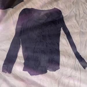 Svart spets Intimissimi tröja - Lite genomskinlig inte jätte, skönt kvalite