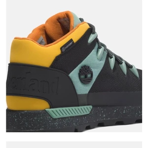 Timberland waterproof  - WATERPROOF Sprint Trekker. Helt ny! mycket sportig och bekväm modell 💯 inköpspris 1450 kr!Skickas med originalkartong! Fråga gärna efter fler bilder!