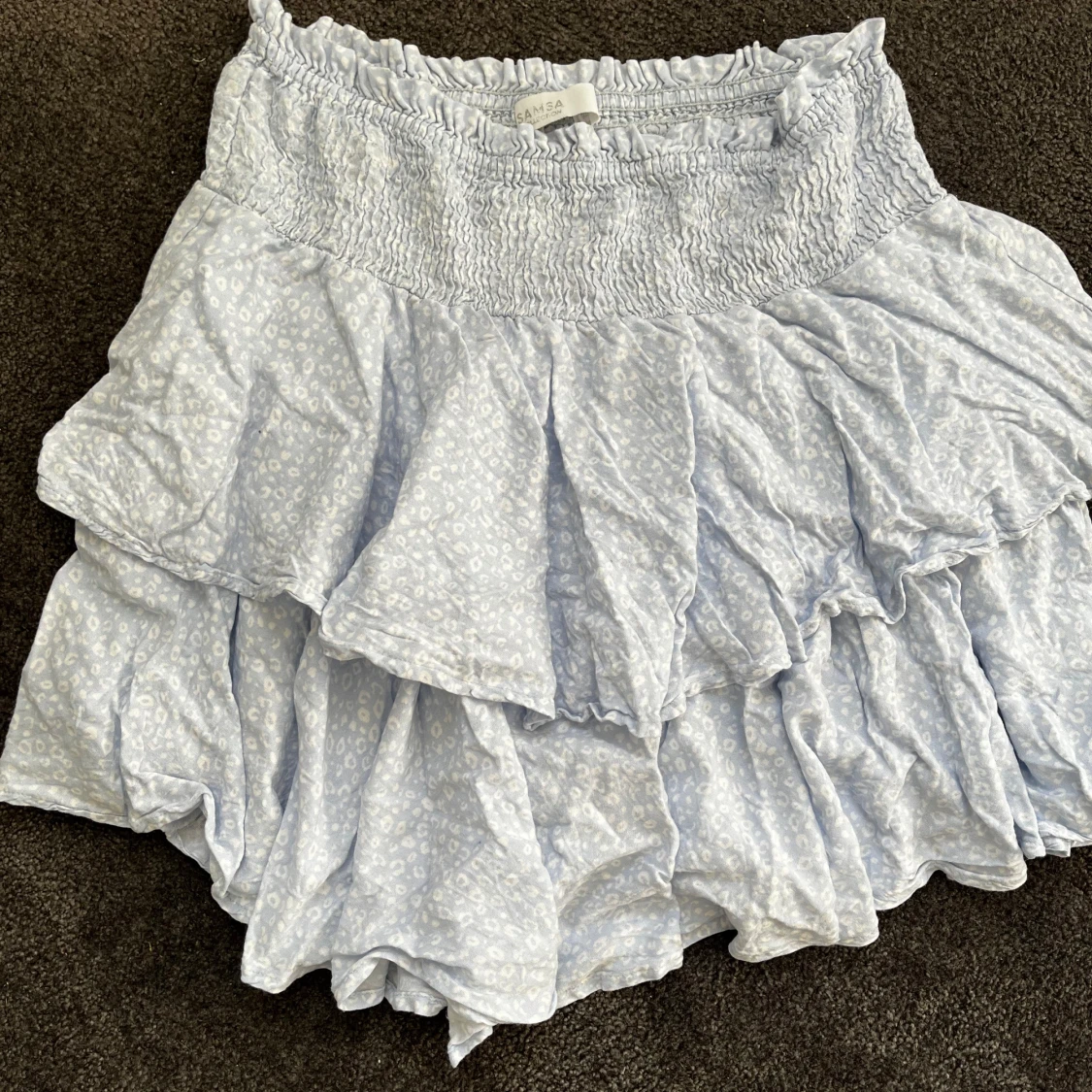 Blå kjol med leopardmönster - 91