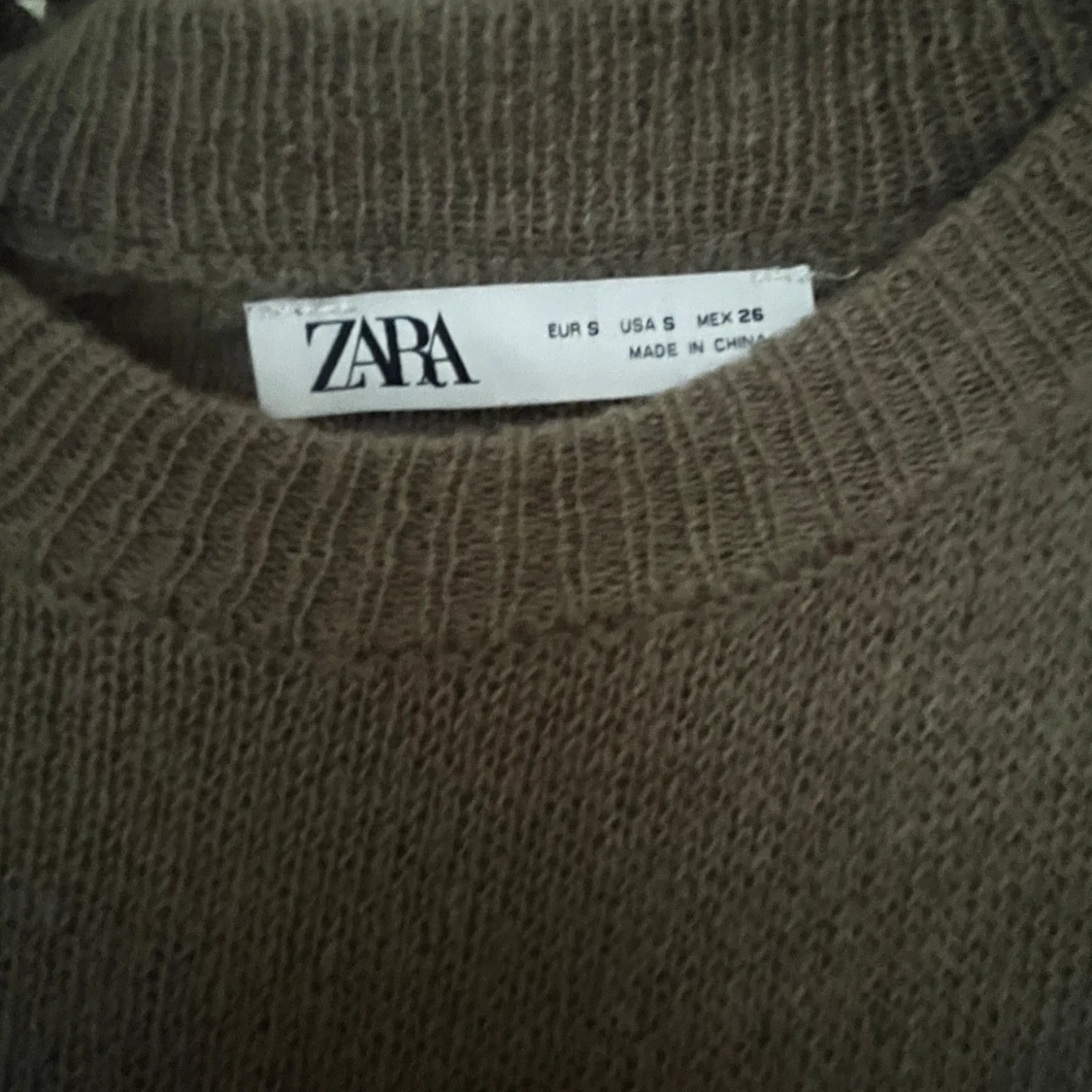 Sticlad tröja från zara