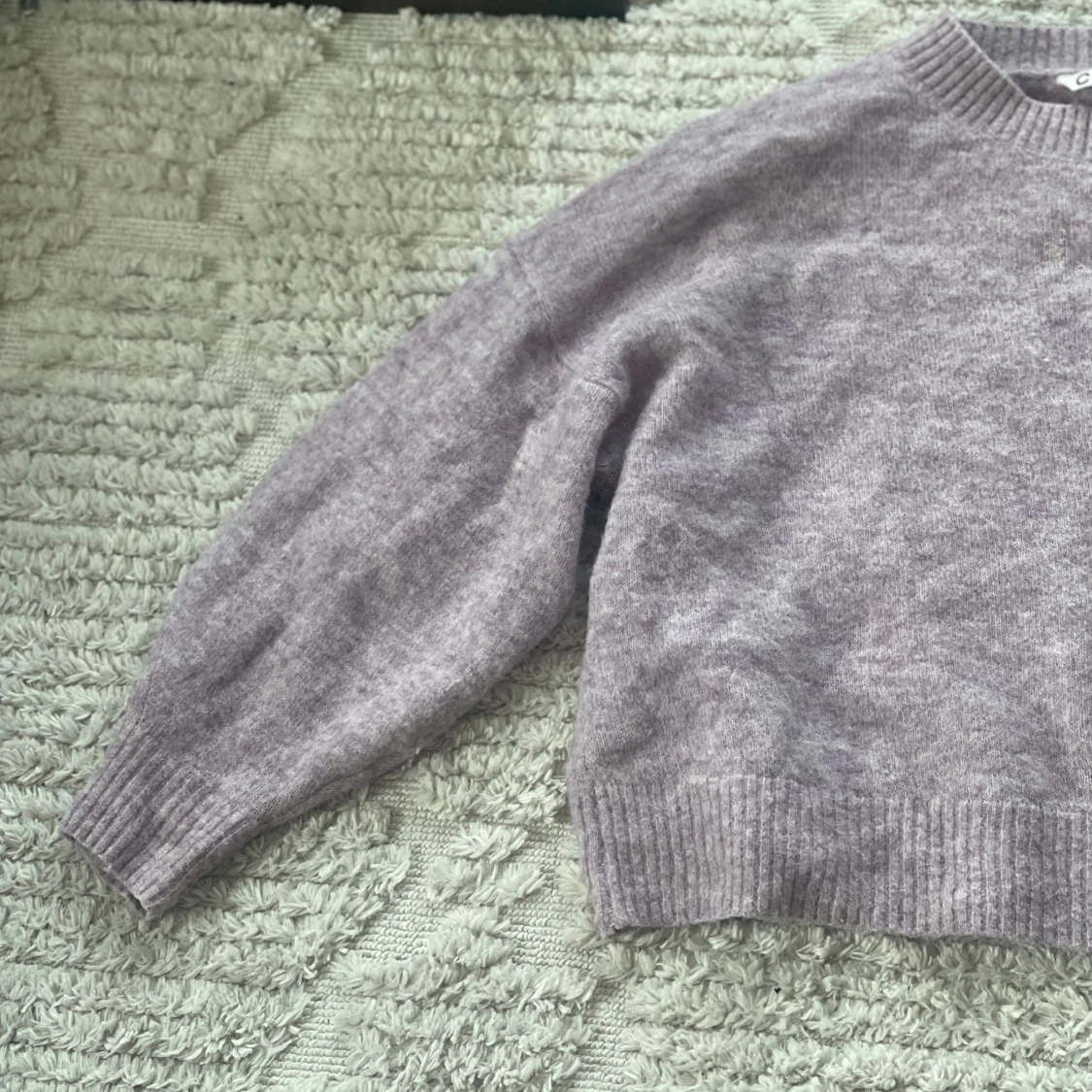Stickad tröja