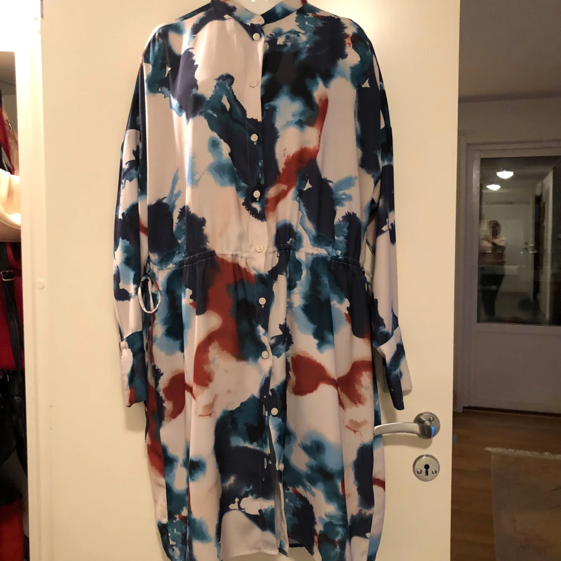 Mönstrad klänning från Lindex  - 90