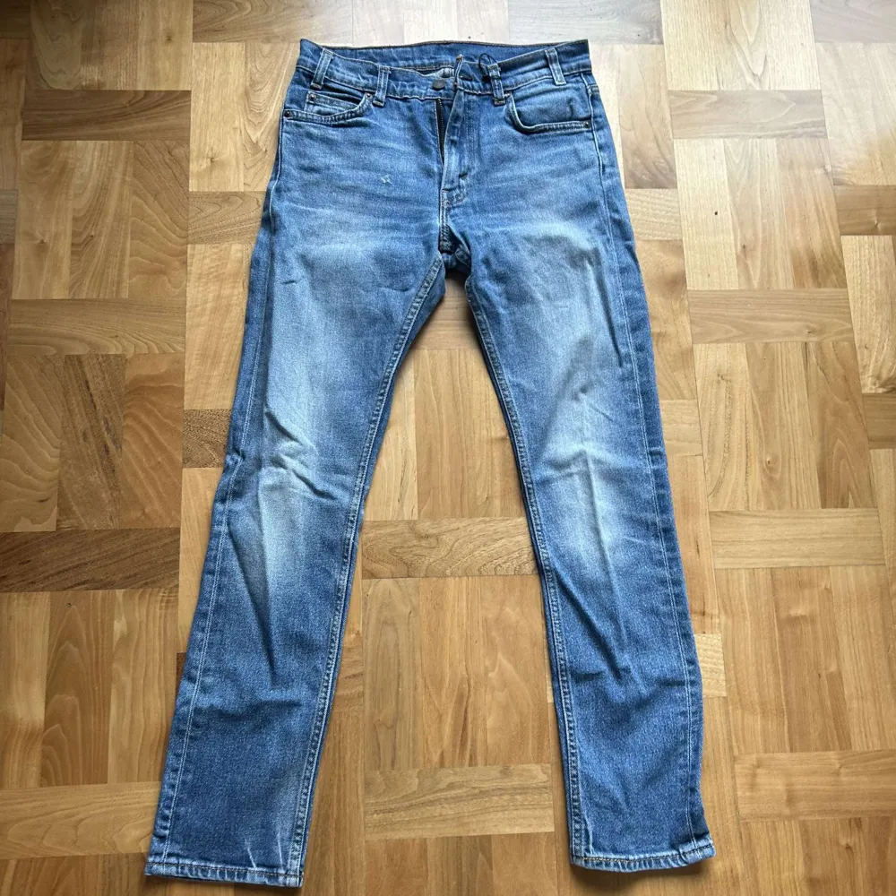 Skit snygga jeans från levis! Märke: Levis  Storlek: 26/30. Jeans & Byxor.