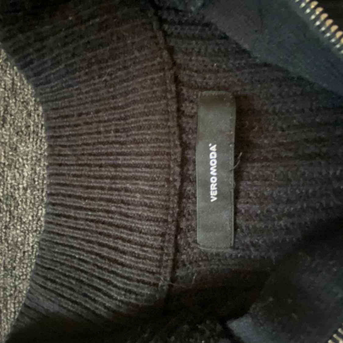 Stickad med dragkedja - 91