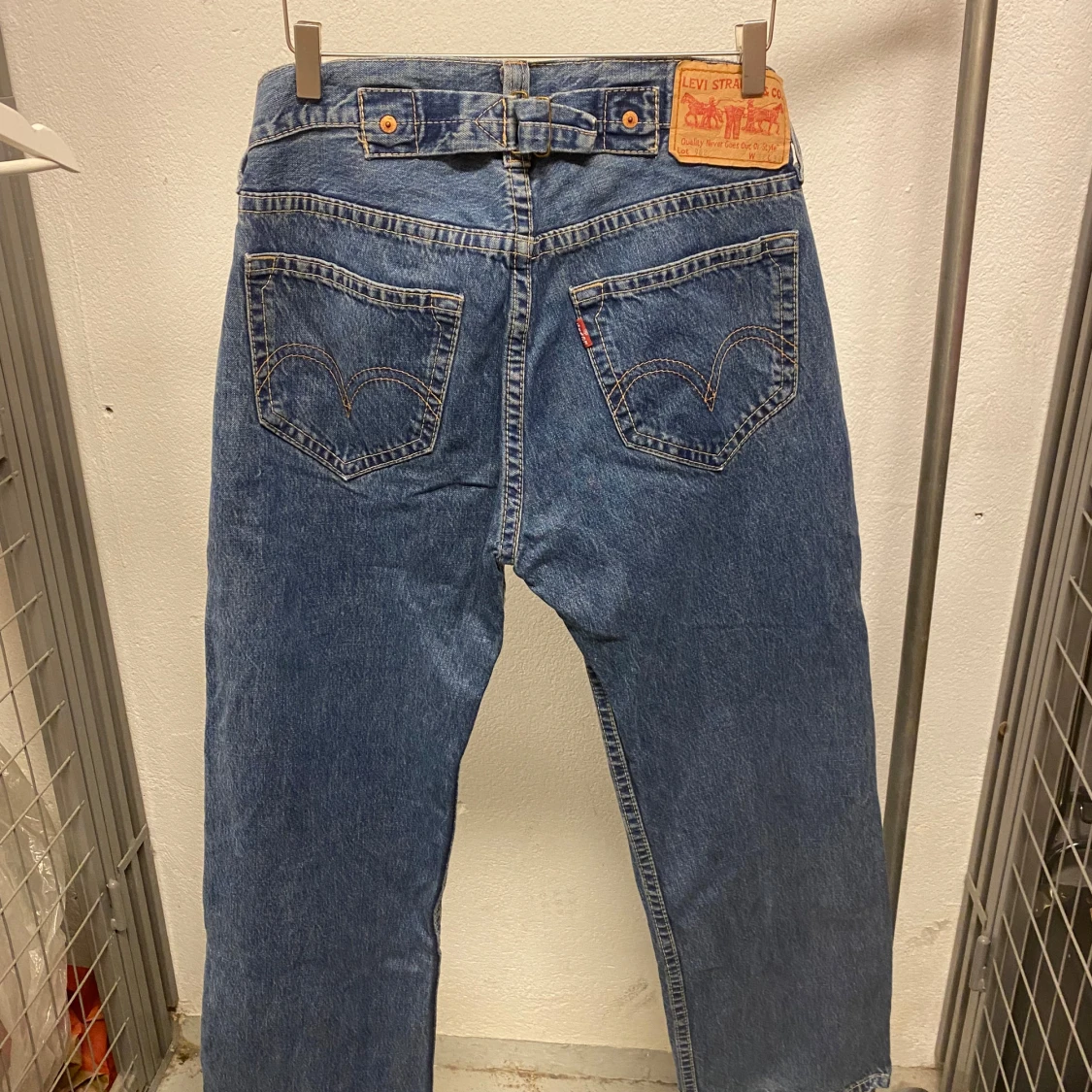 Levis jeans  - 92