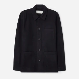 Overshirt  - Säljer denna feta overshirt i storlek xs. Säljer då den inte kommer till använding. köpt från a days march gör cirka 1600! Pris kan sänkas under smidiga affärer.