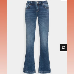 LTB jeans - Snygga LTB jeans som bara är använda en gång!🩷 Dom är midrised.