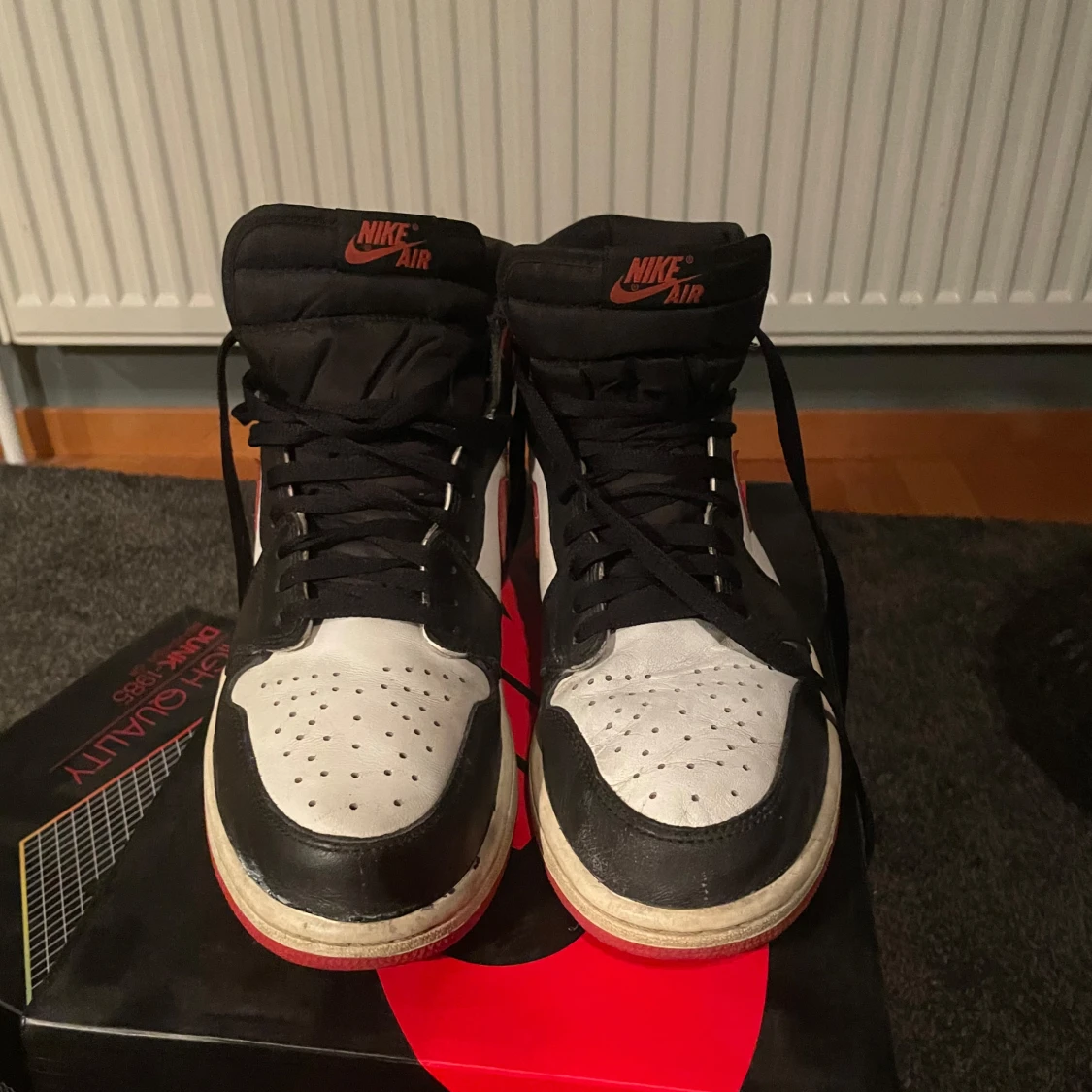 Air Jordan 1 High OG Team Red - 90