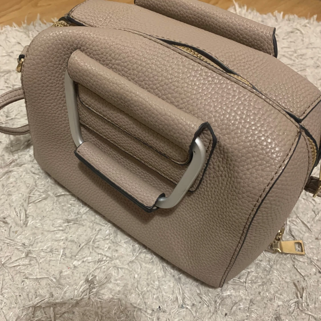 Grå/beige handväska - 90